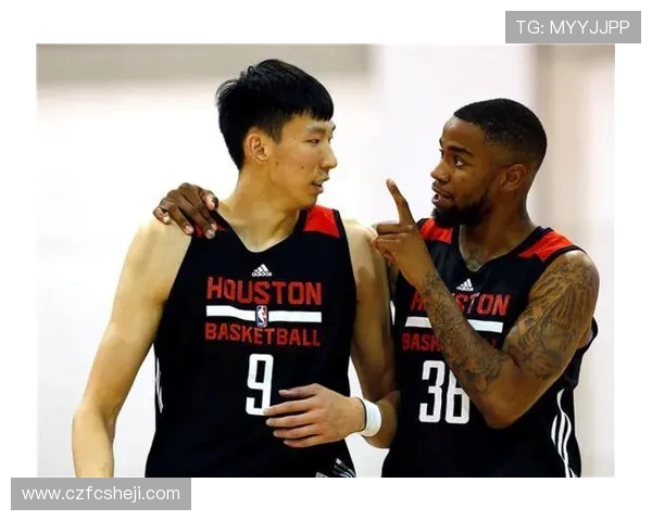 背靠背再战国王火箭赛前热身照释出全员蓄势待发年轻阵容气势高涨