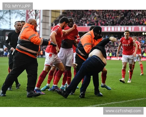森林主场西侧主看台拟更名为约翰罗伯逊看台纪念传奇球星贡献